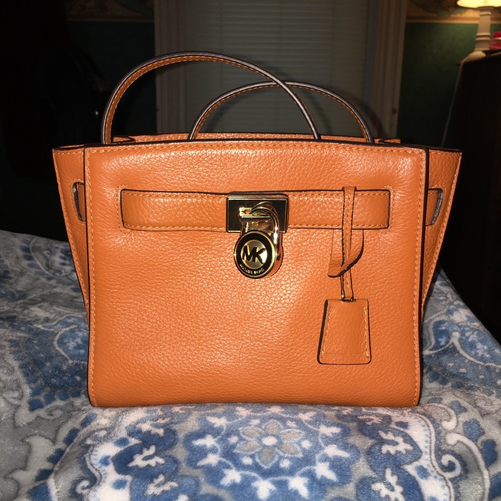 Michael Kors Hamilton Traveler Crossbody